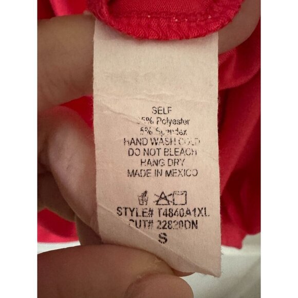 White Birch Pink Smocked Flowy Womens Top Ruffled Straps Small - Picture 14 of 14